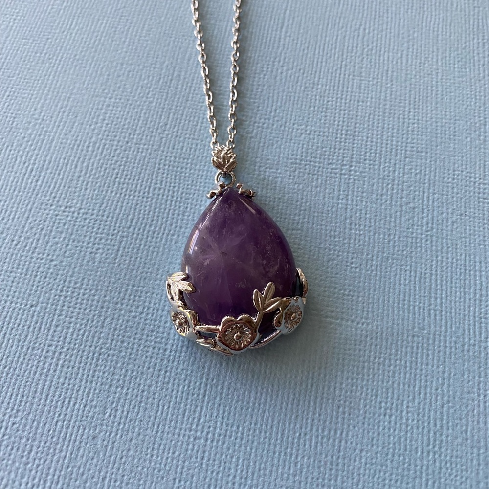 Natural Amethyst Gemstone Teardrop Floral Necklace